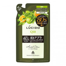 MANDOM Lucido Deodorant Shampoo Herbal Citrus Шампунь для мужчин (40+) для глубокой очистки кожи головы и удаления неприятного запаха, с флавоноидами, Q10 и увлажняющими ингредиентами, с травяно-цитрусовым ароматом, мягкая упаковка 380мл.
